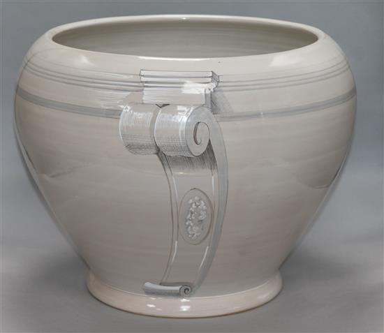 A modern Italian Deruta Art pottery jardiniere